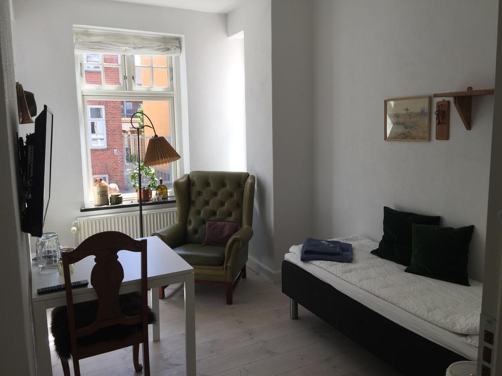 Sweethome Guesthouse เอสบีเยร์ ภายนอก รูปภาพ