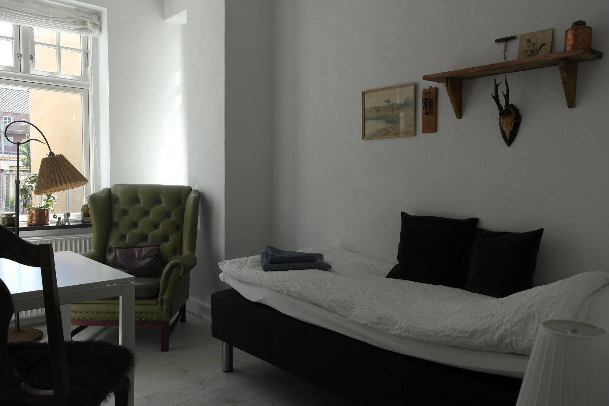 Sweethome Guesthouse เอสบีเยร์ ภายนอก รูปภาพ